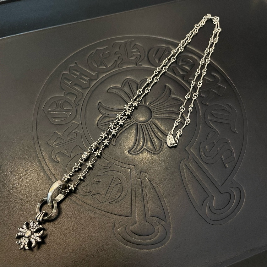Ch**me He**ts necklace-036