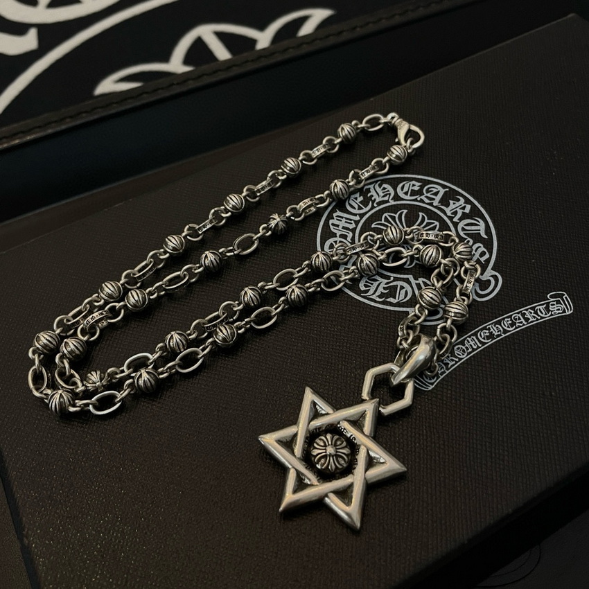 Ch**me He**ts necklace-038