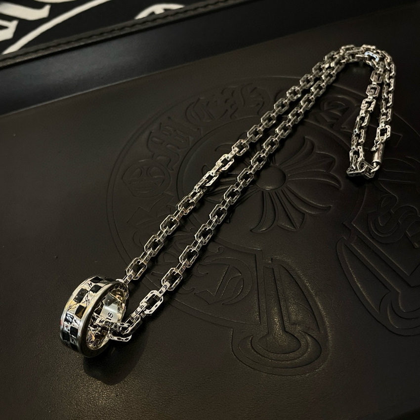 Ch**me He**ts necklace-044