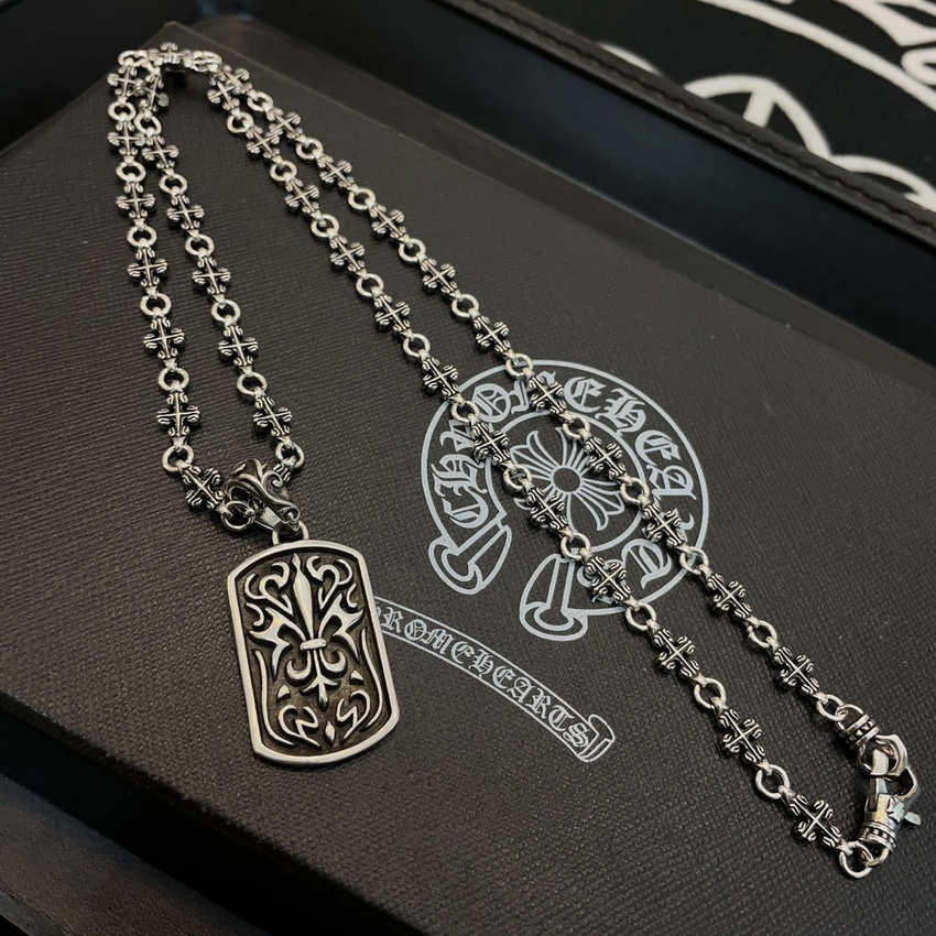 Ch**me He**ts necklace-051