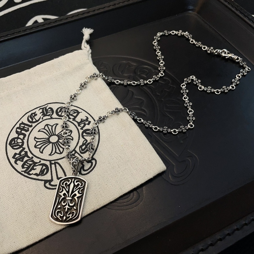 Ch**me He**ts necklace-051