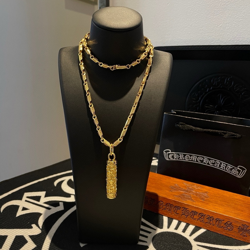 Ch**me He**ts necklace-059