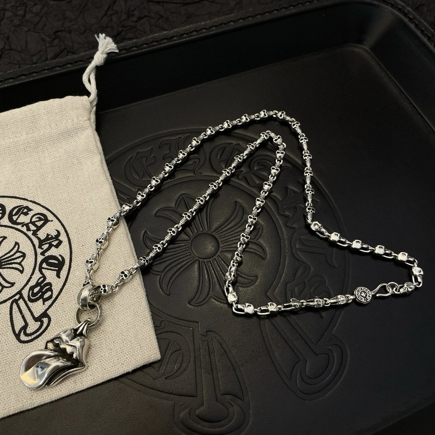 Ch**me He**ts necklace-078