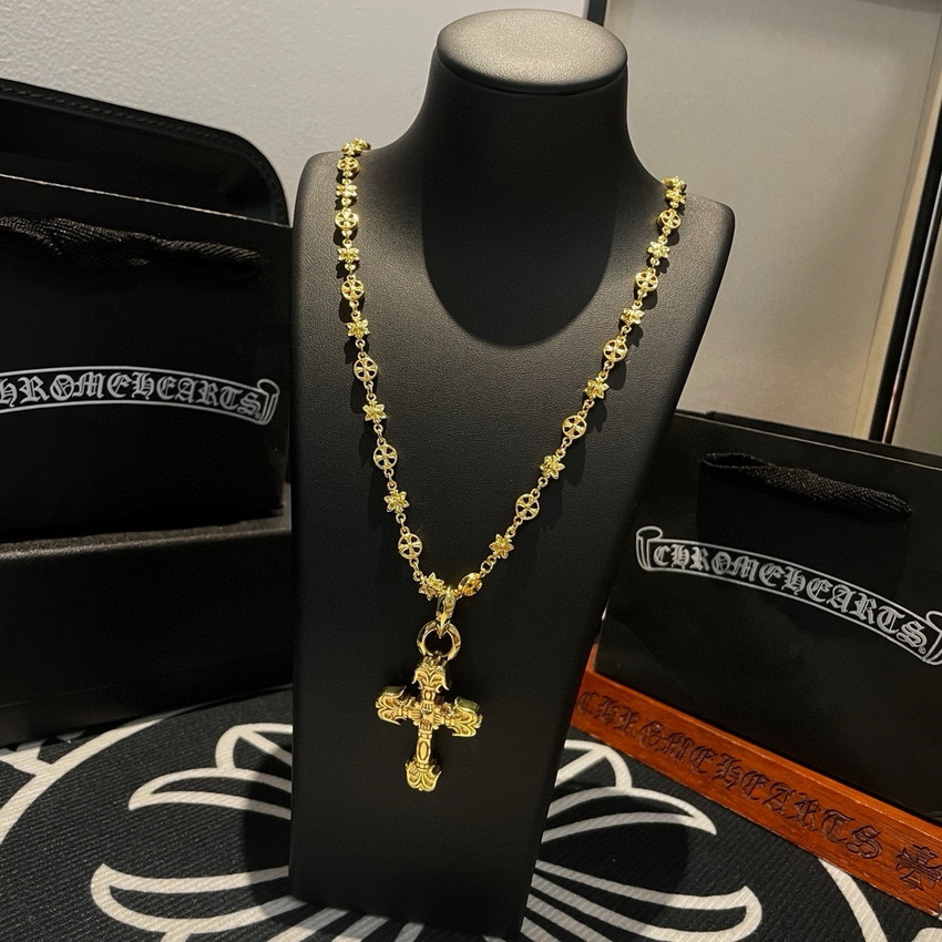 Ch**me He**ts necklace-083
