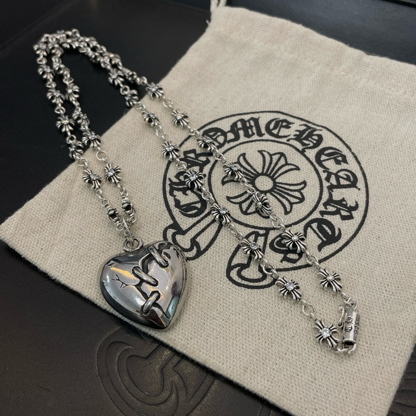Ch**me He**ts necklace-094