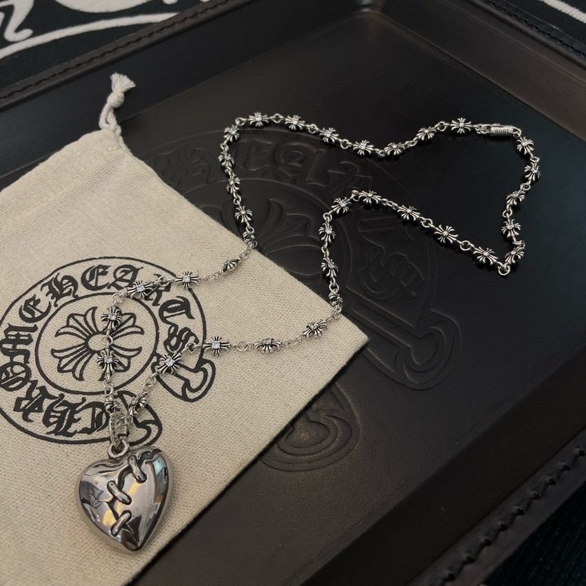 Ch**me He**ts necklace-094