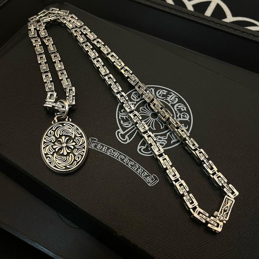 Ch**me He**ts necklace-095