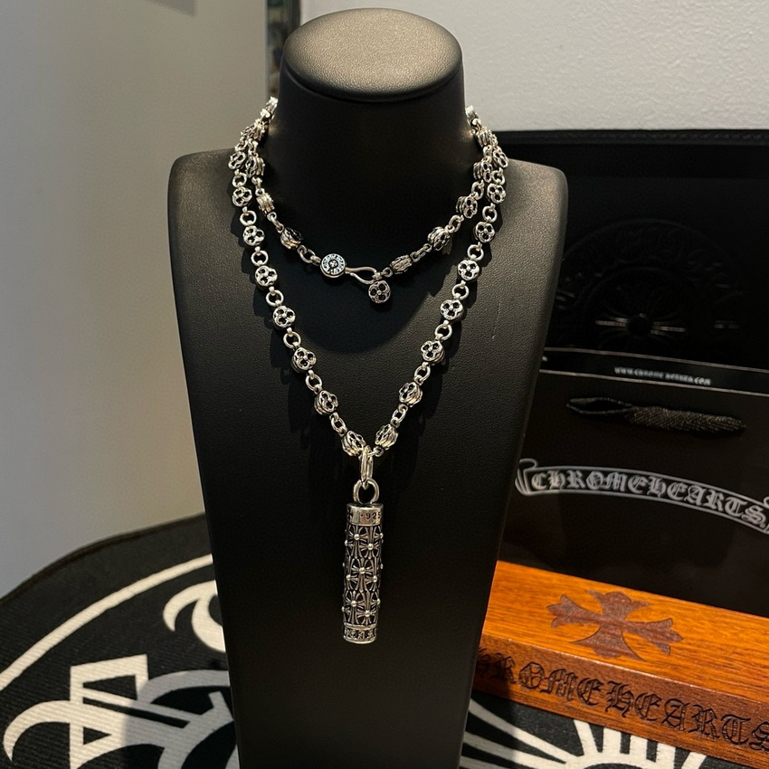 Ch**me He**ts necklace-098