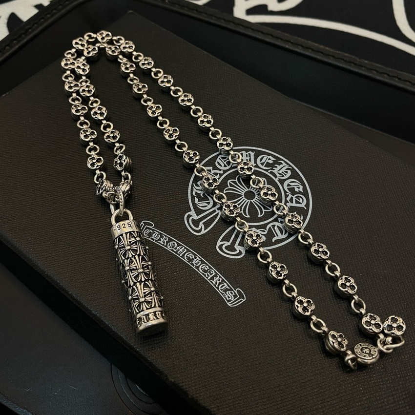 Ch**me He**ts necklace-098