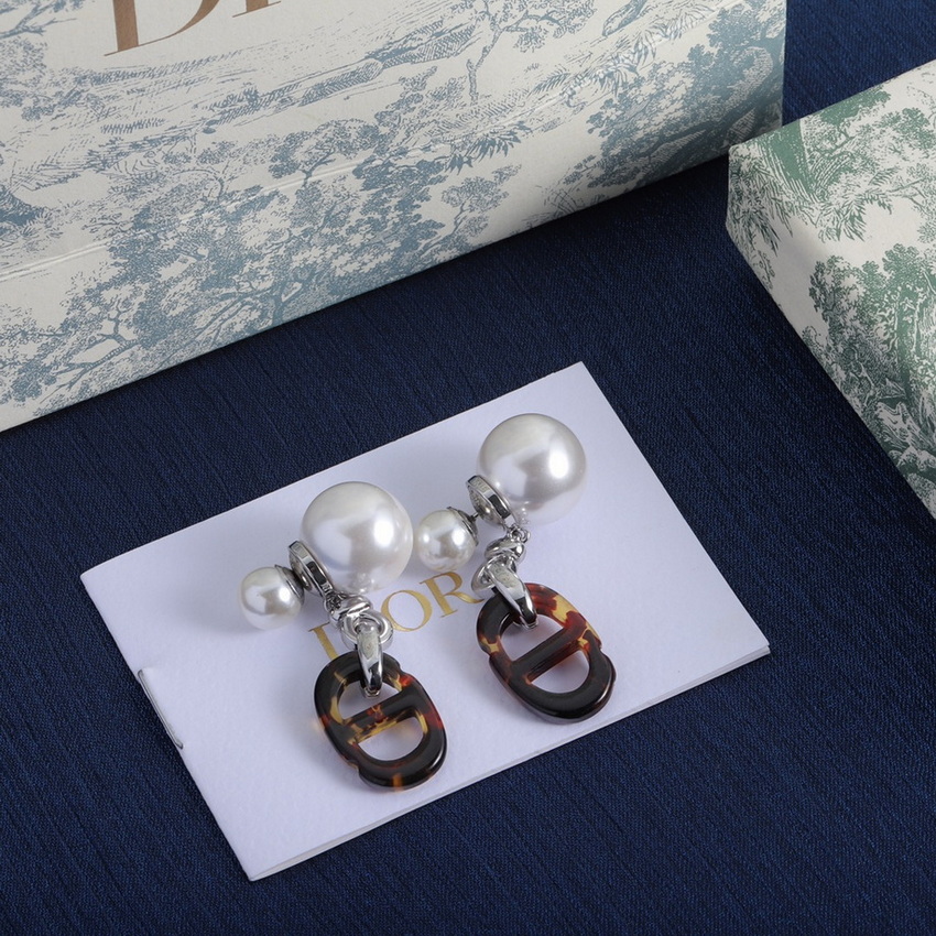 D*or earrings-257