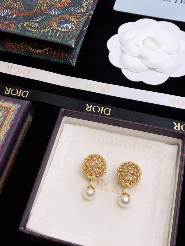 D*or earrings-143