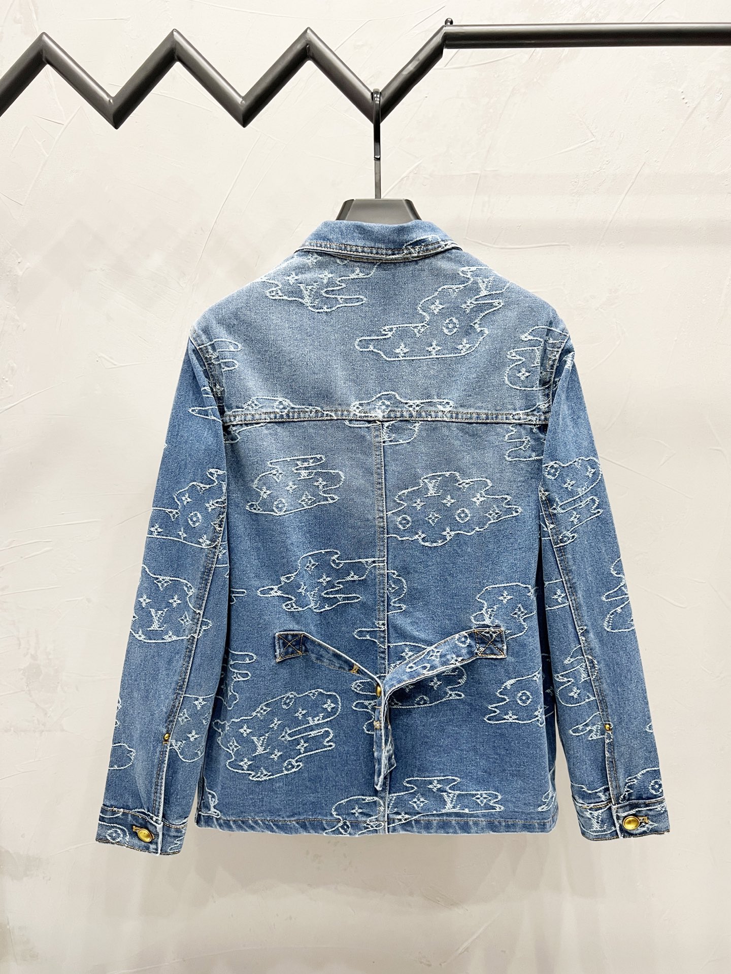 LV Jacket-028