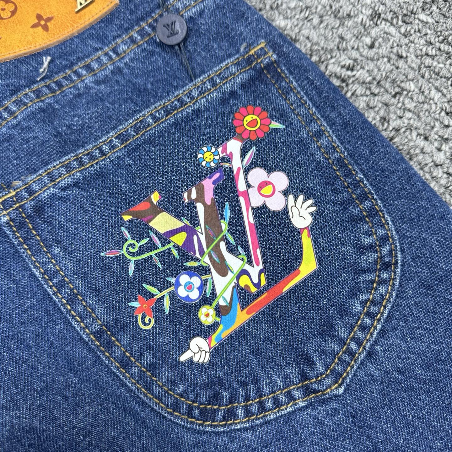 LV Jeans-024