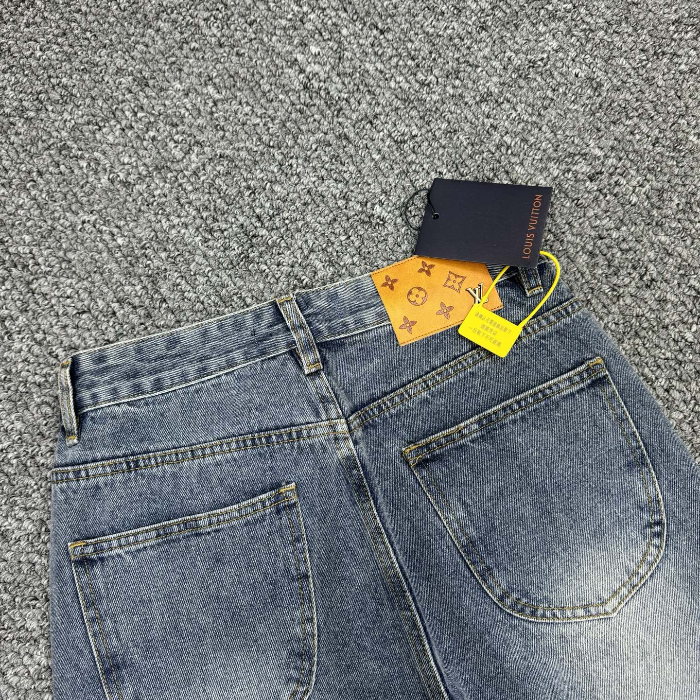 LV Jeans-068