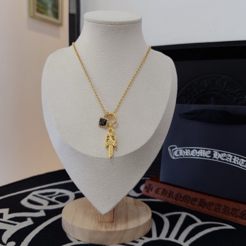 Ch*0me heart necklace-117