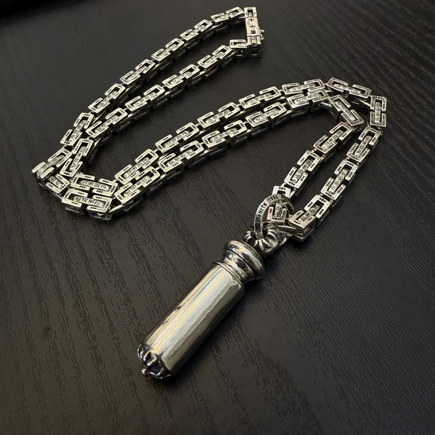 Ch*0me heart necklace-135