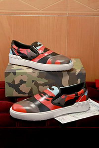 Valentino Shoes(AAA)-043