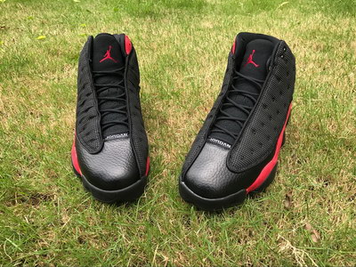 Air Jordan 13 “Bred”