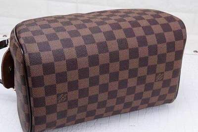 LV Wallets AAA(Women)-014