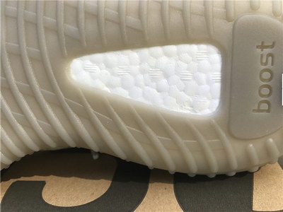Authentic Adidas Yeezy 350 Boost V2-006