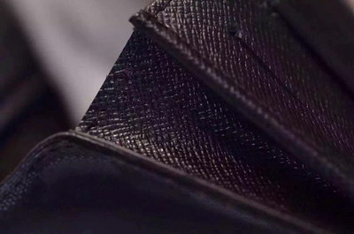 LV Wallets AAA(Men)-007