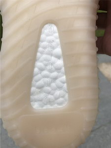 Authentic Adidas Yeezy 350 Boost V2-024